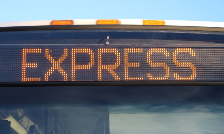 Emory Express bus 